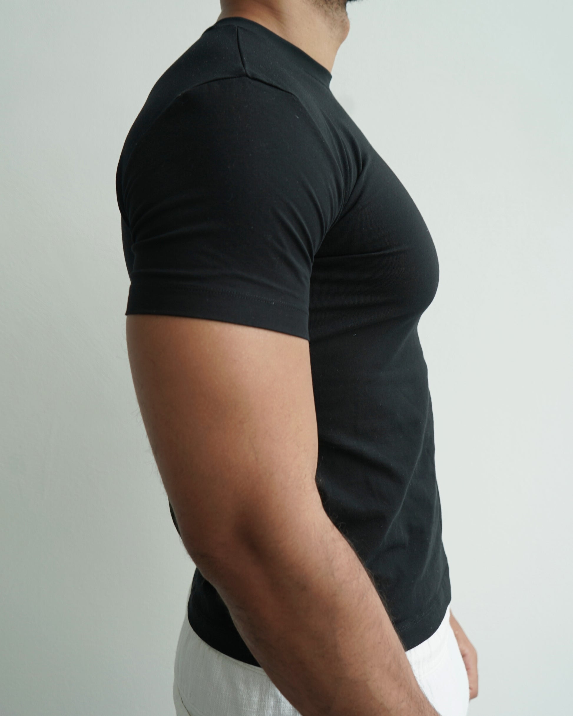 SLIM T-SHIRT (MUSCLE FIT) - shirt - schwarz - bywilliams - muscle fit - slim fit