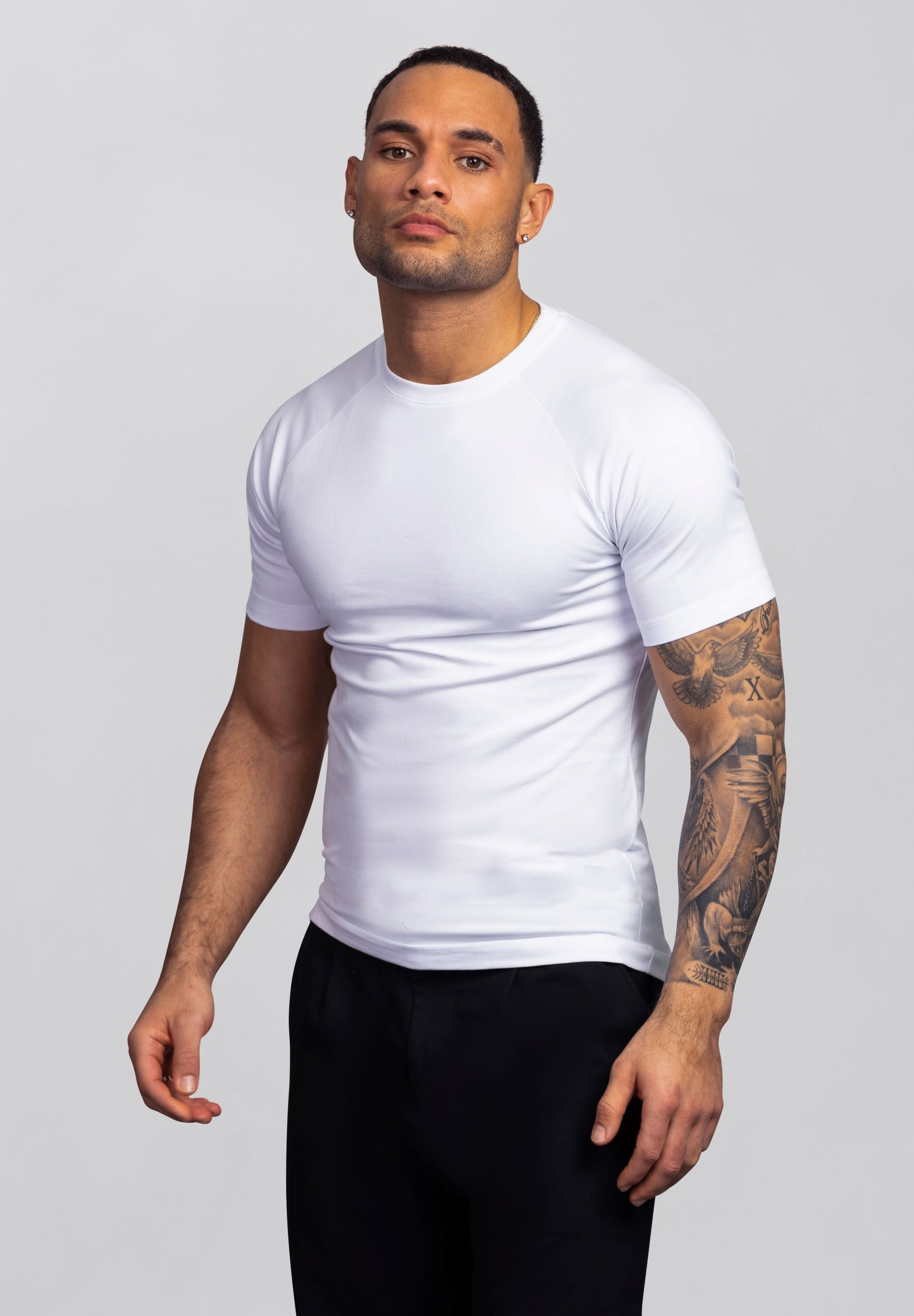 TEE-SHIRT PRÈS DU CORPS (FLEX FIT)