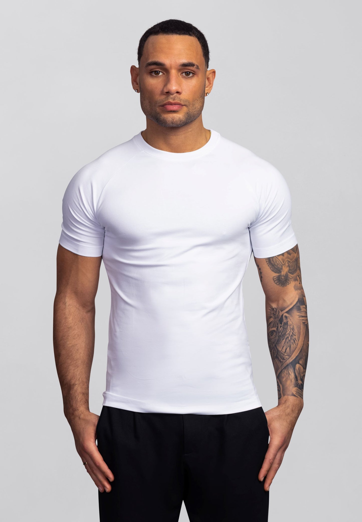 TEE-SHIRT PRÈS DU CORPS (FLEX FIT)